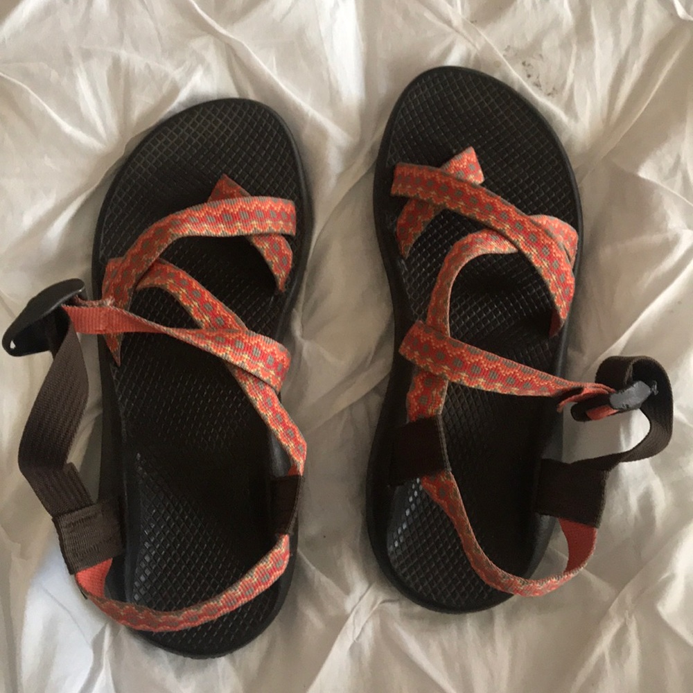-Women’s size 10 Chacos (Orange/peach/coral/pink$